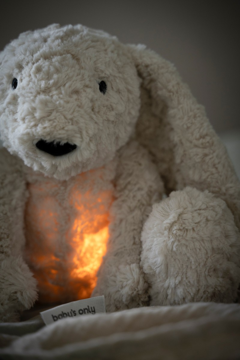 Pletený zajačik Bibi so senzorom plaču Warm Linen